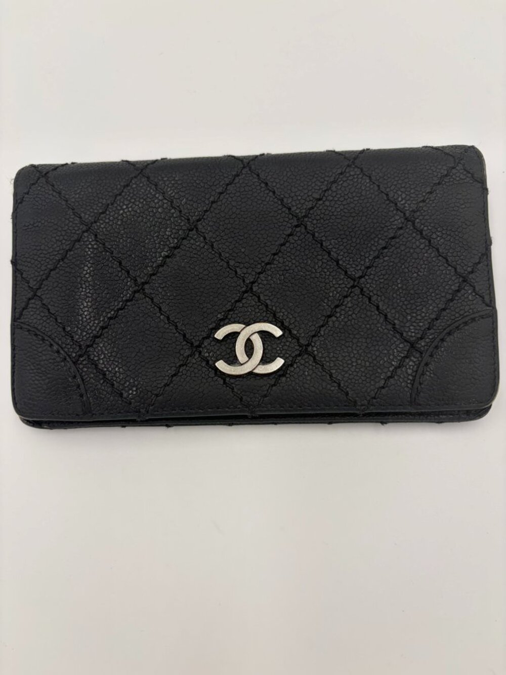 Authentic Chanel Leather Caviar Vintage Wallet Silver Hardware CC Preowned - Picture 1 of 11